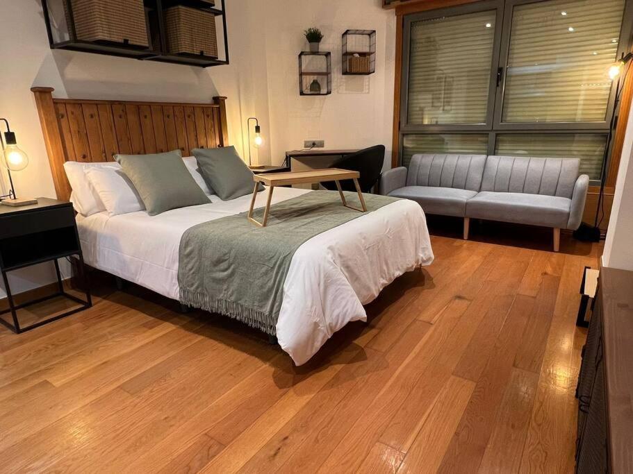 Central Suites Poli Sanz Vigo Exterior photo