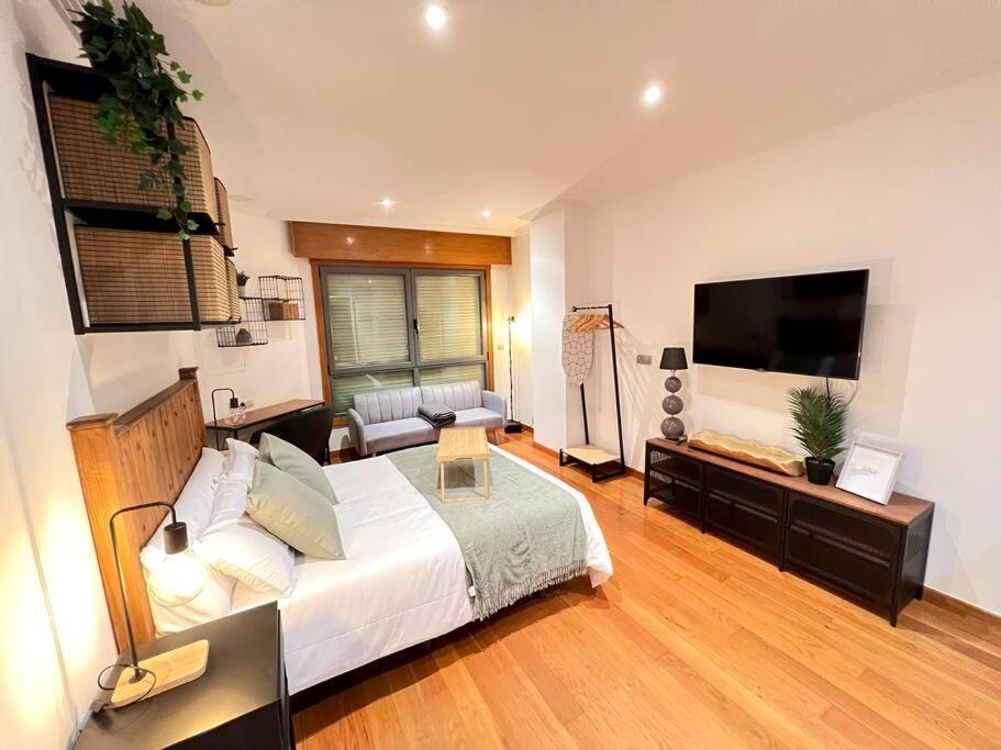 Central Suites Poli Sanz Vigo Exterior photo
